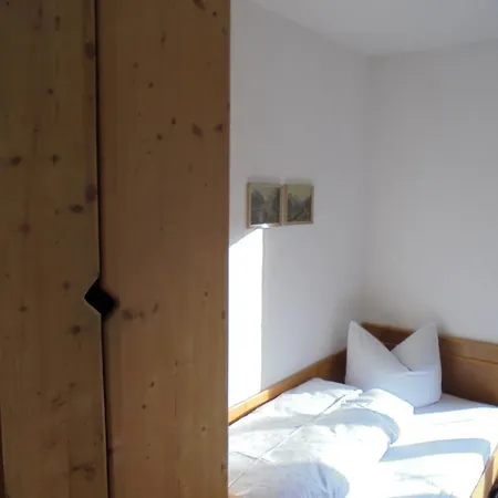 Guggerhof Apartment *